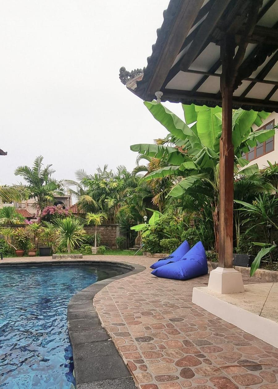 Mumbul Villas Nusa Dua  Eksteriør bilde