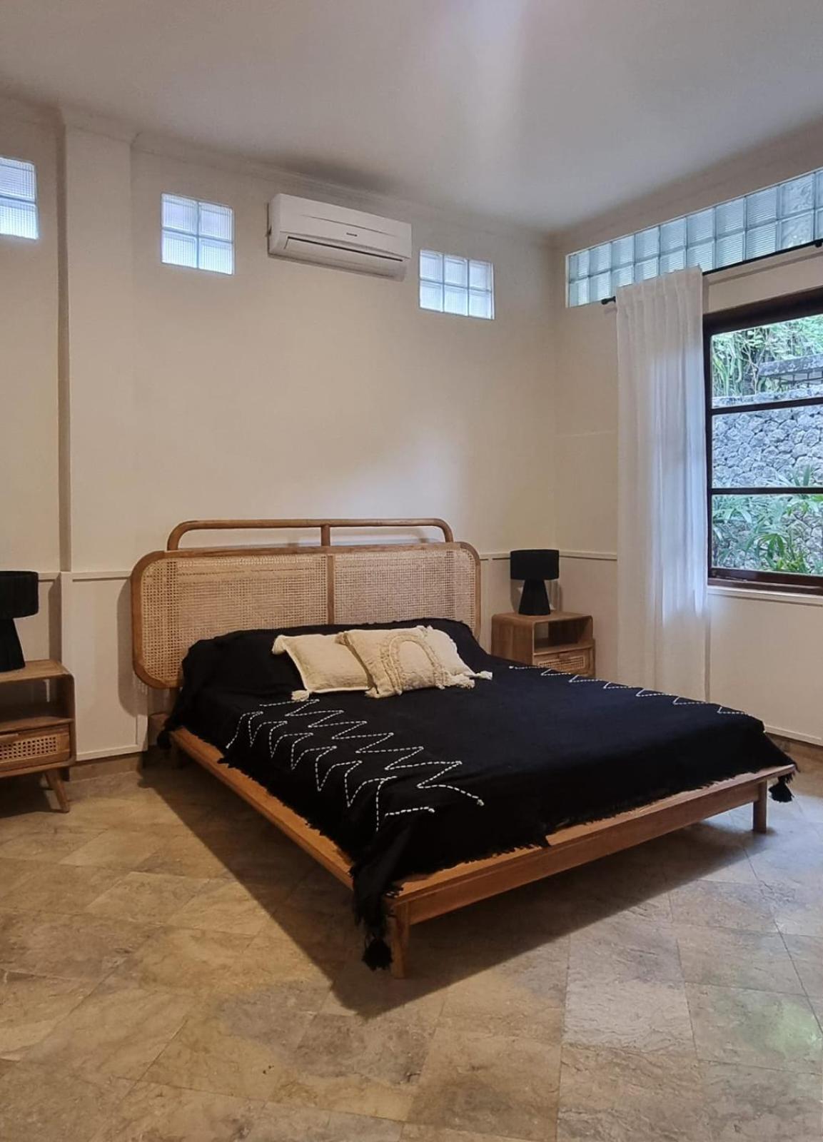 Mumbul Villas Nusa Dua  Eksteriør bilde